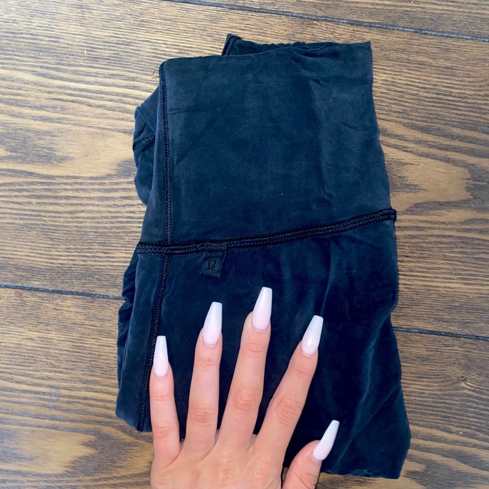 Lululemon suede leggings black size 0
